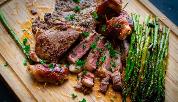 Classic Organic Meat Box